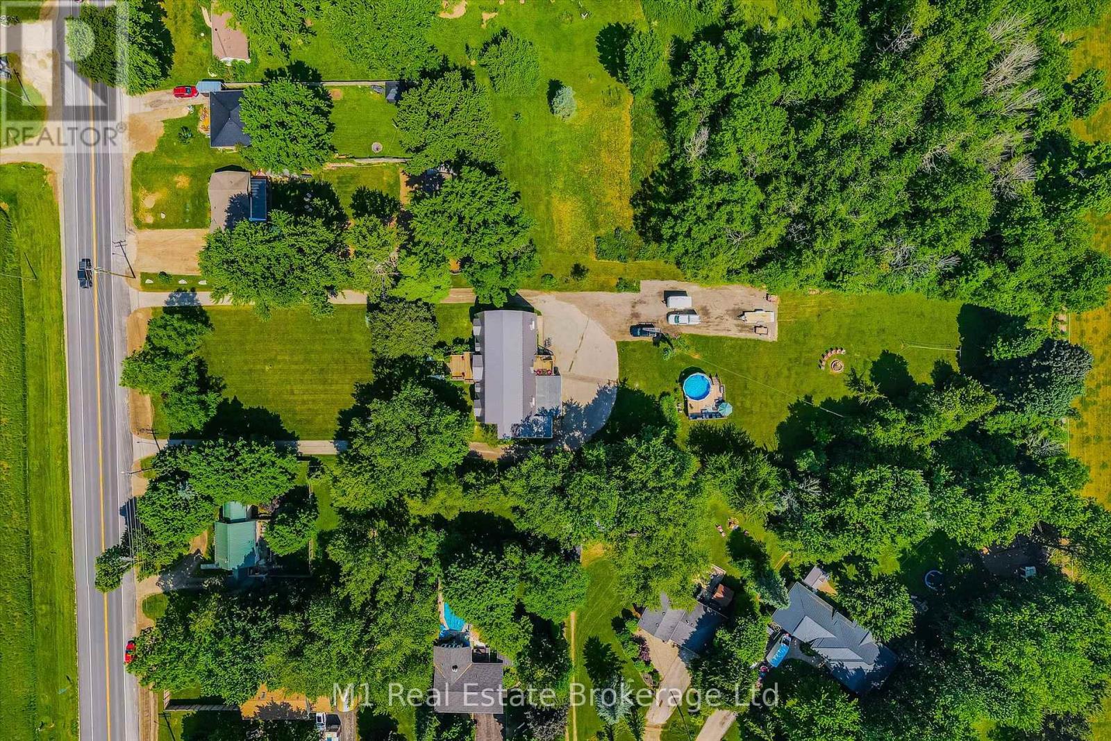 128 Wellington Road 7 Road, Centre Wellington, Ontario  N0B 1S0 - Photo 2 - X12238392