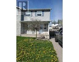 326 BENESFORT Crescent, Kitchener, Ontario