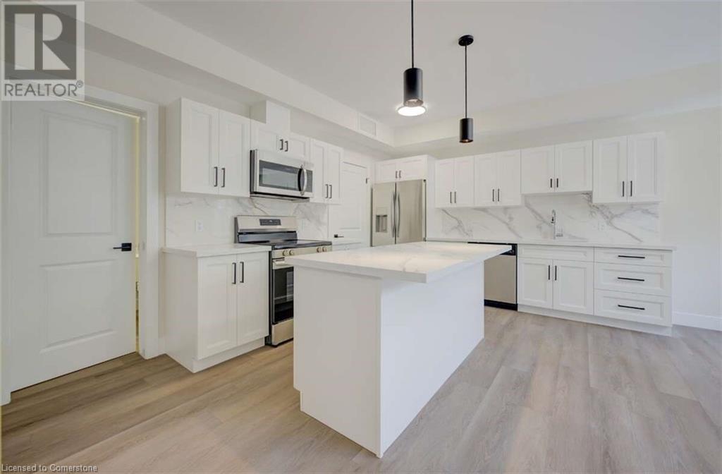 17 PETER Street Unit# 1, Kitchener, Ontario