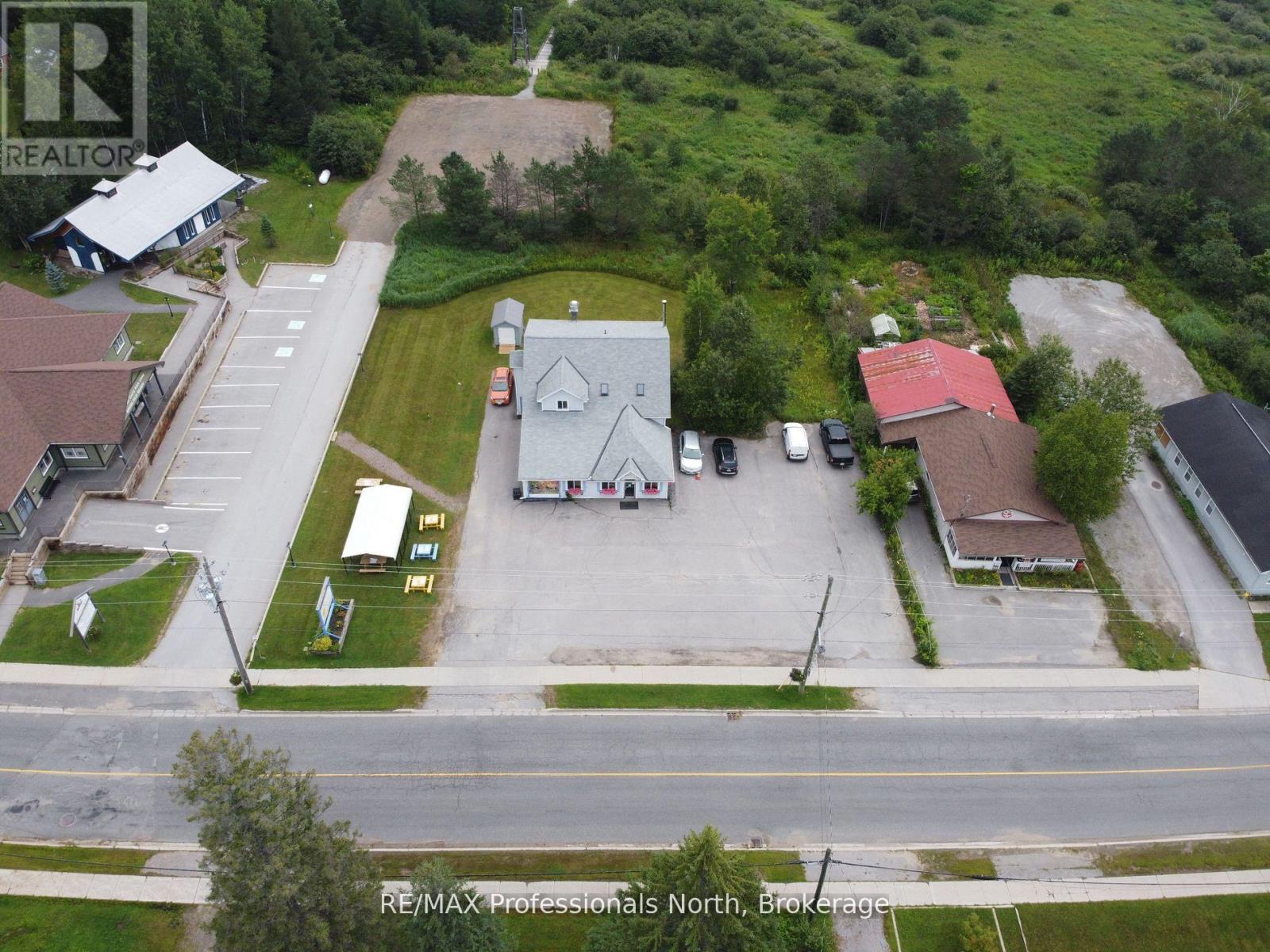 170 Bobcaygeon Road, Minden Hills, Ontario  K0M 2K0 - Photo 2 - X12238473