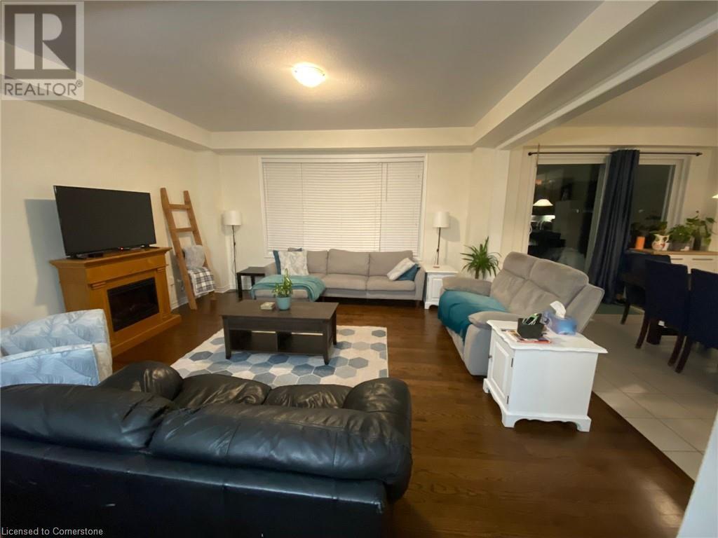522 Blair Creek Drive Unit# 1, Kitchener, Ontario  N2P 2X5 - Photo 4 - 40743983