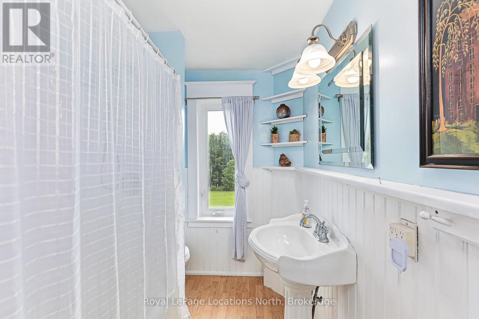 5576 Concession 6 Road, Clearview, Ontario  L0M 1N0 - Photo 32 - S12238552
