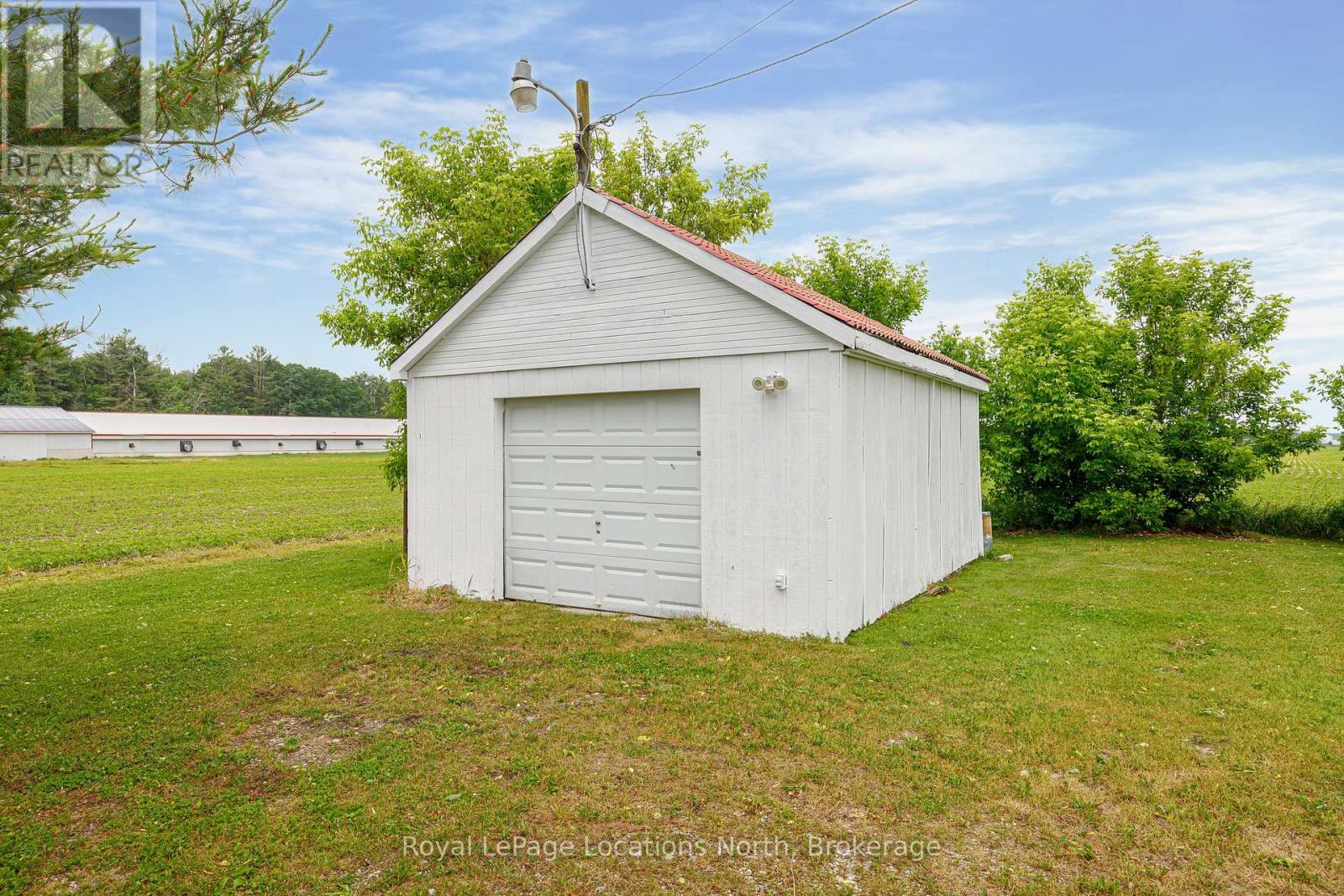 5576 Concession 6 Road, Clearview, Ontario  L0M 1N0 - Photo 5 - S12238552