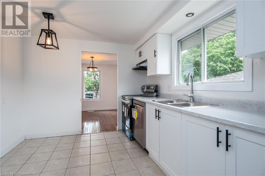 227 Blackhorne Drive, Kitchener, Ontario  N2E 1Z2 - Photo 12 - 40744048