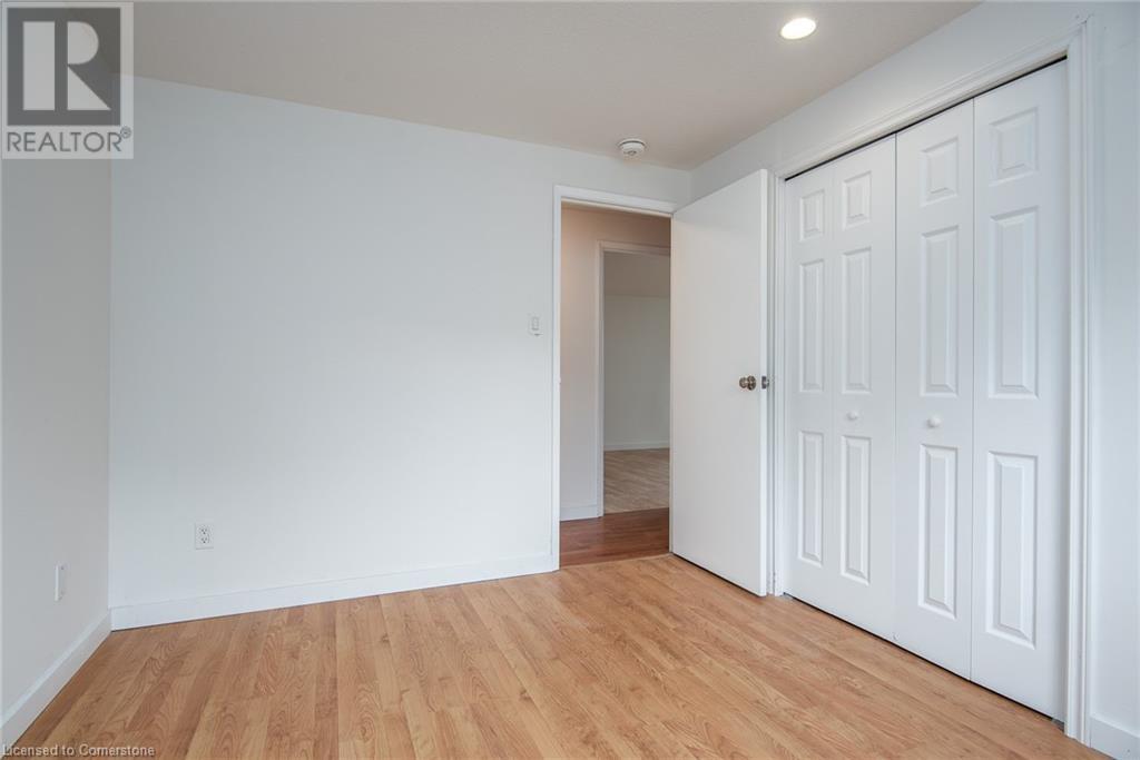 227 Blackhorne Drive, Kitchener, Ontario  N2E 1Z2 - Photo 20 - 40744048