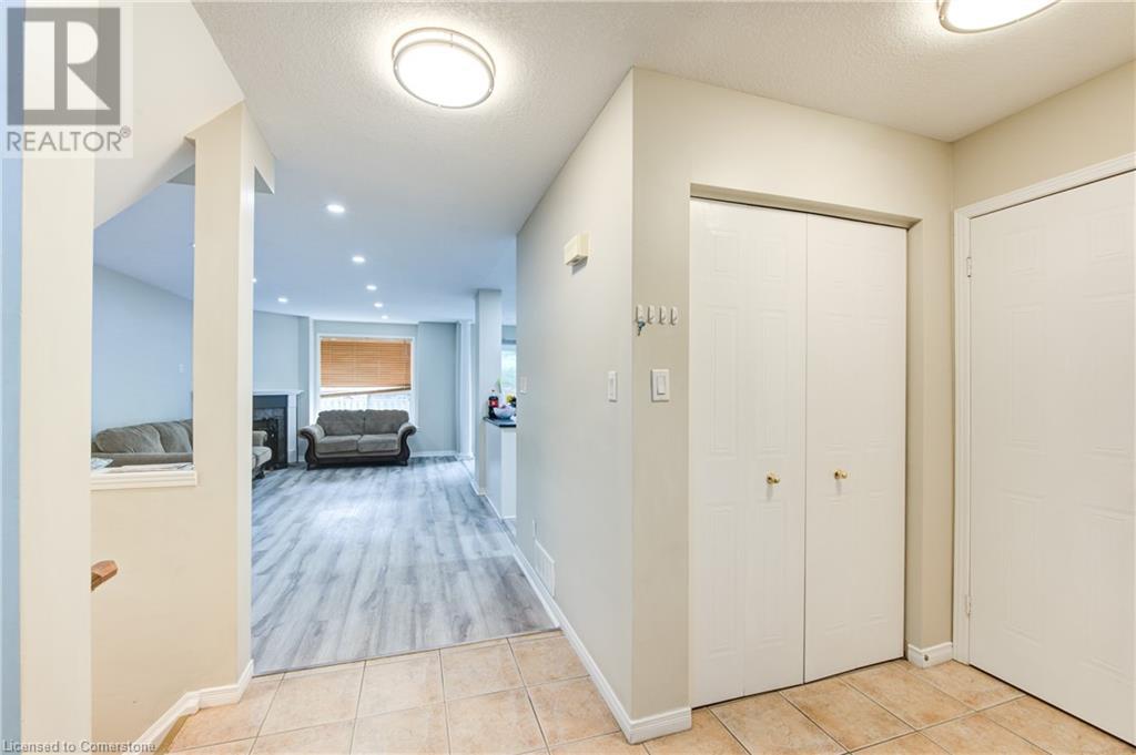 713 Silversmith Street, London, Ontario  N6H 5R7 - Photo 5 - 40744024