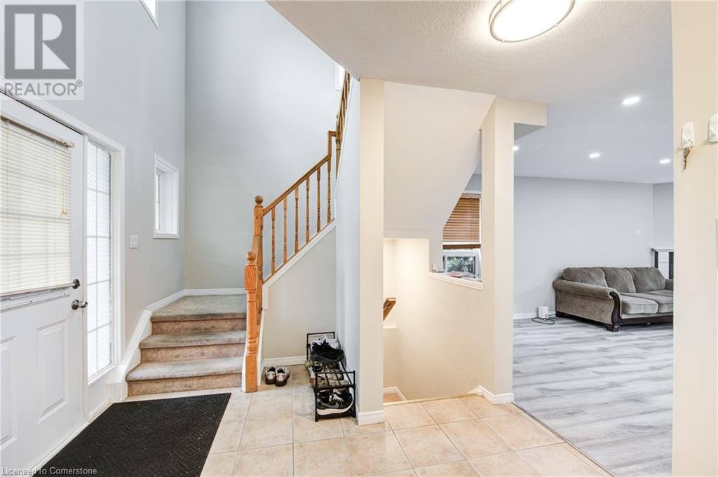 713 Silversmith Street, London, Ontario  N6H 5R7 - Photo 6 - 40744024