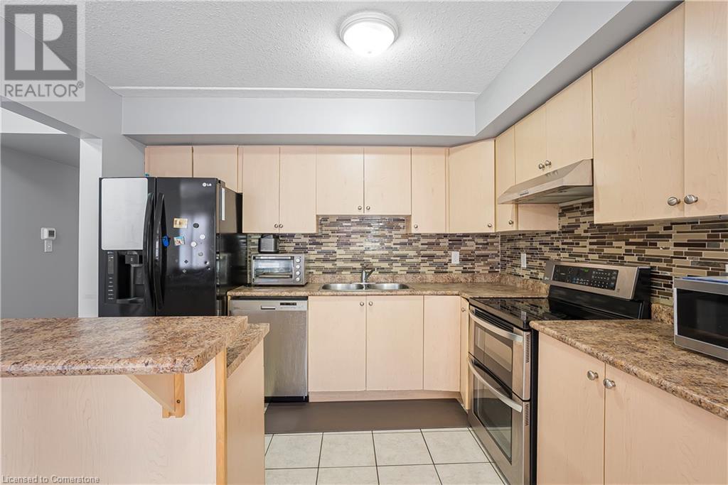 12 Holborn Street Unit# B11, Kitchener, Ontario  N2A 0A4 - Photo 11 - 40743005