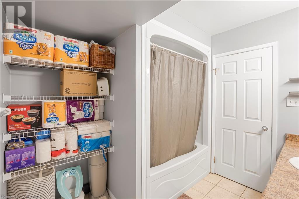 12 Holborn Street Unit# B11, Kitchener, Ontario  N2A 0A4 - Photo 21 - 40743005