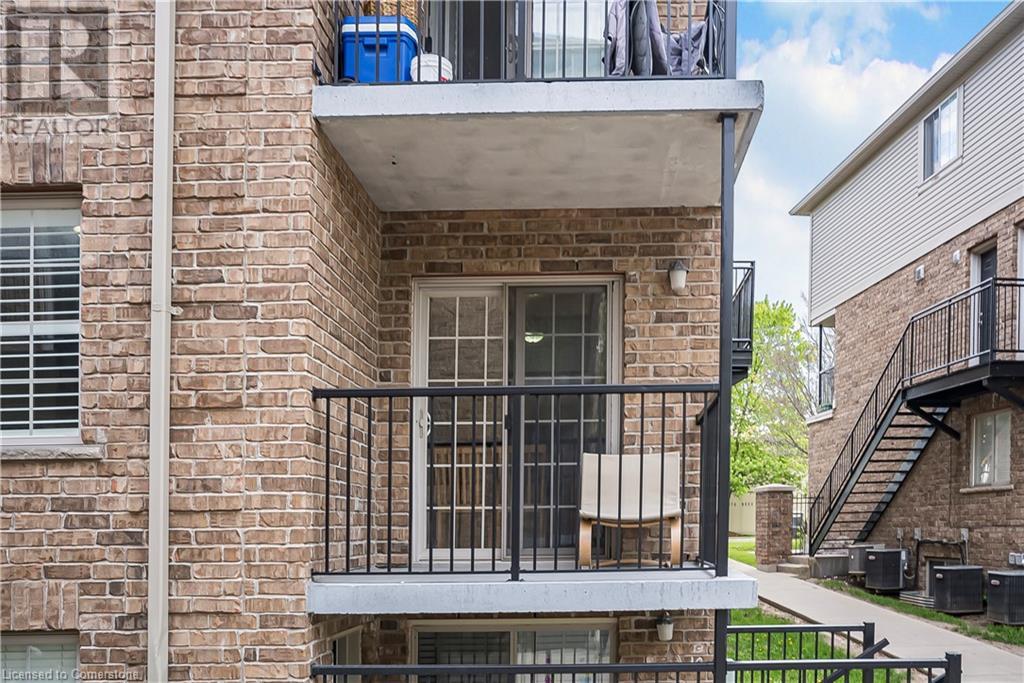 12 Holborn Street Unit# B11, Kitchener, Ontario  N2A 0A4 - Photo 5 - 40743005