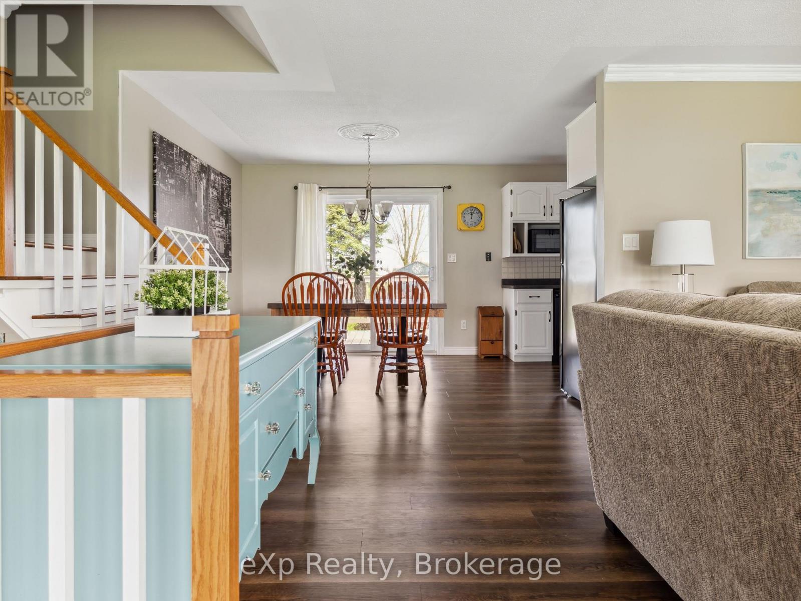 1806 Perth 139 Road, Perth South, Ontario  N4X 1C8 - Photo 4 - X12238807