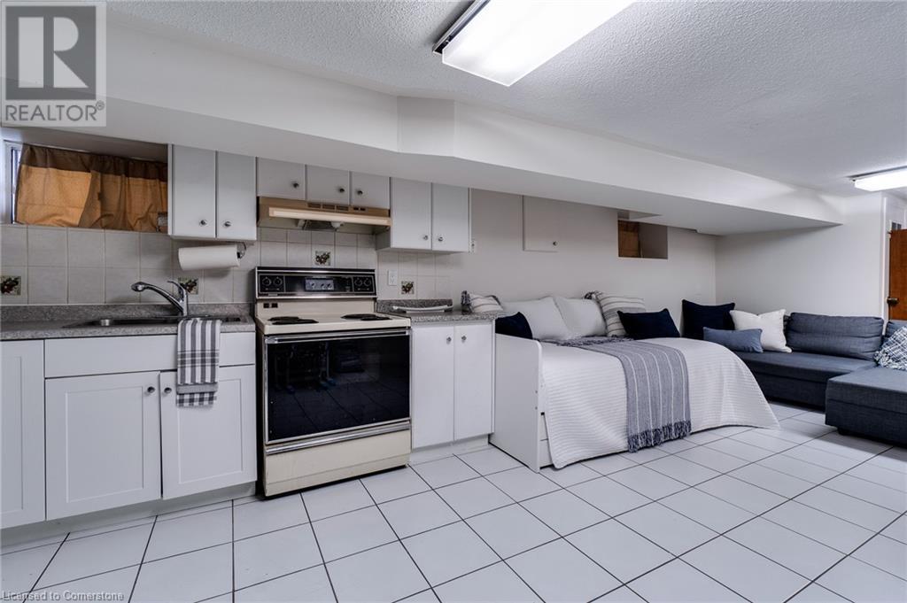 1315 Lansdowne Avenue, Toronto, Ontario  M6H 3Z9 - Photo 31 - 40739917