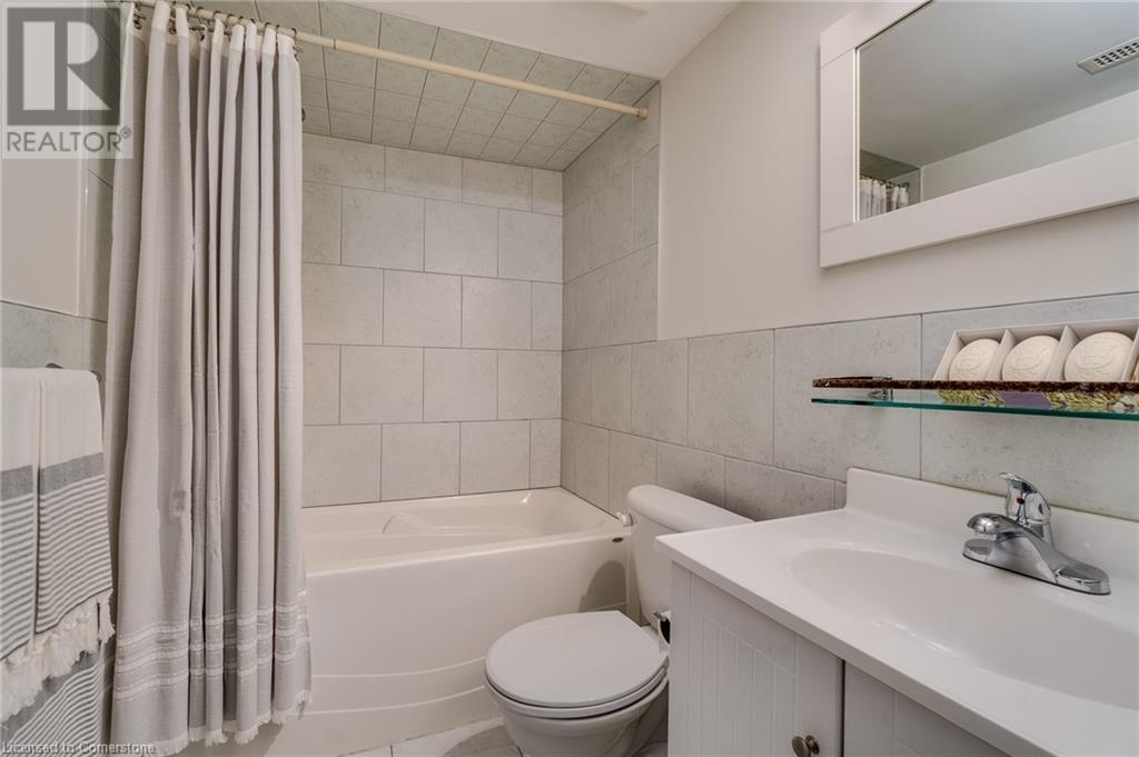 1315 Lansdowne Avenue, Toronto, Ontario  M6H 3Z9 - Photo 34 - 40739917