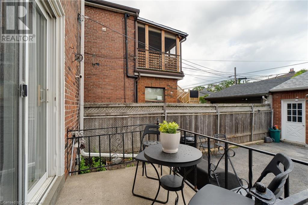 1315 Lansdowne Avenue, Toronto, Ontario  M6H 3Z9 - Photo 37 - 40739917