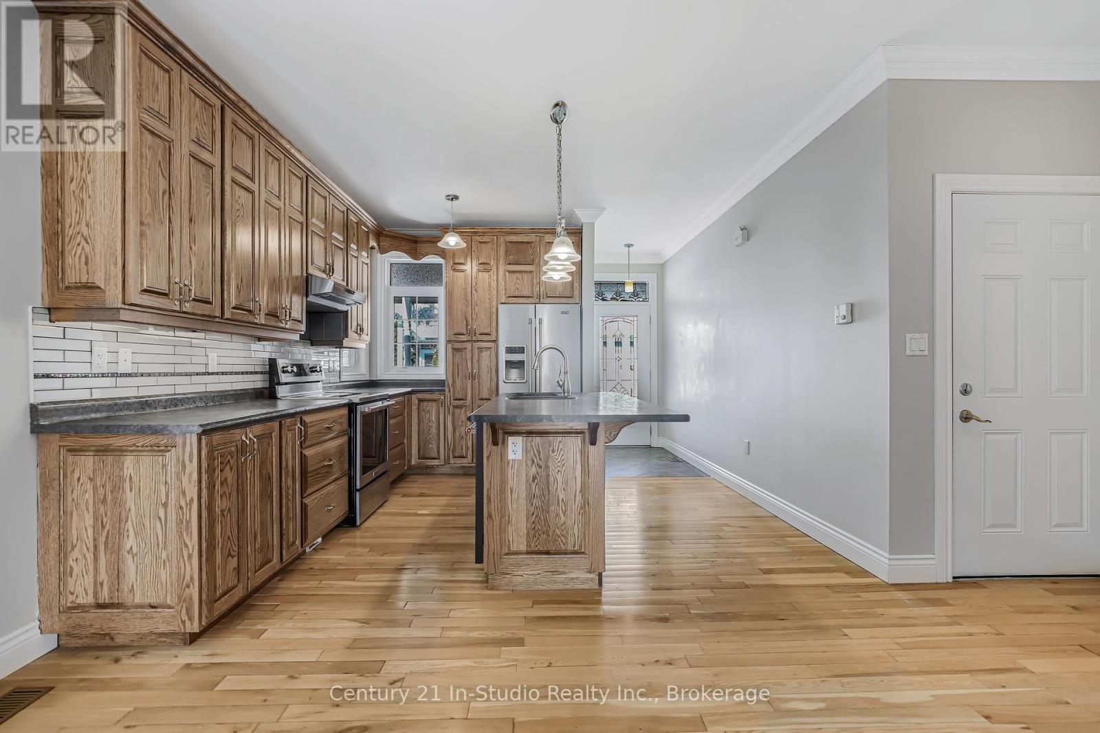 17 - 190 Morpeth Street, Saugeen Shores, Ontario  N0H 2L0 - Photo 12 - X12238839