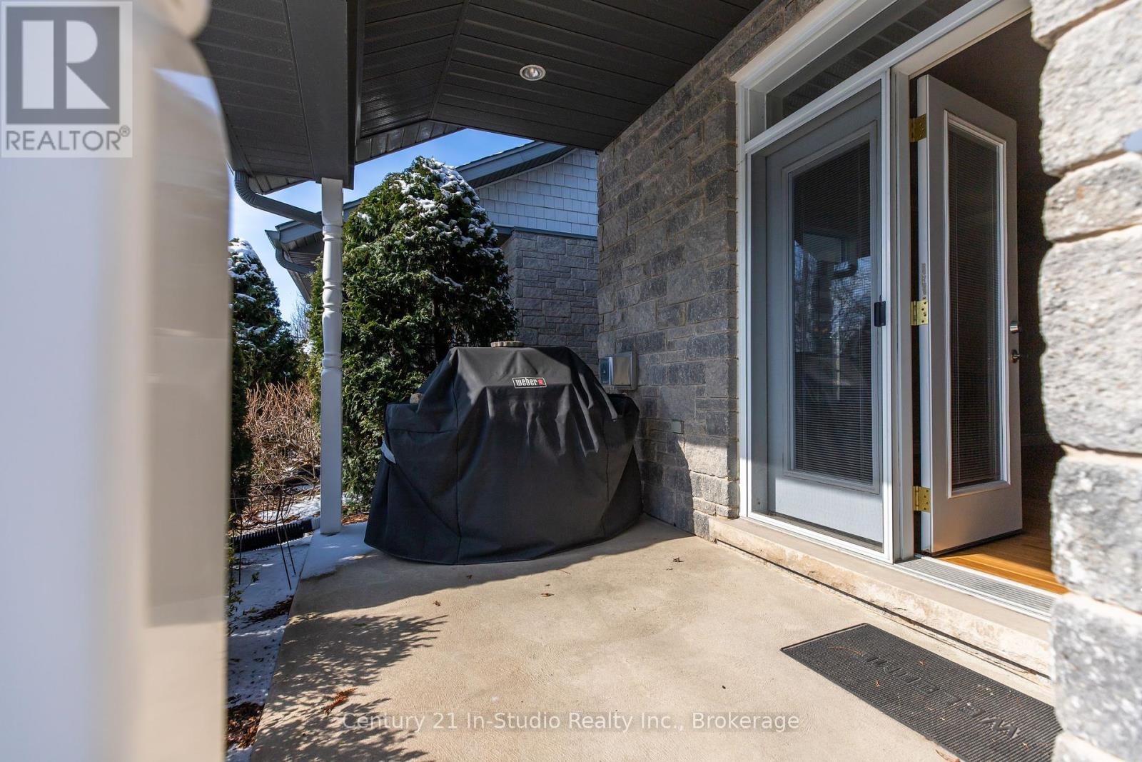 17 - 190 Morpeth Street, Saugeen Shores, Ontario  N0H 2L0 - Photo 36 - X12238839