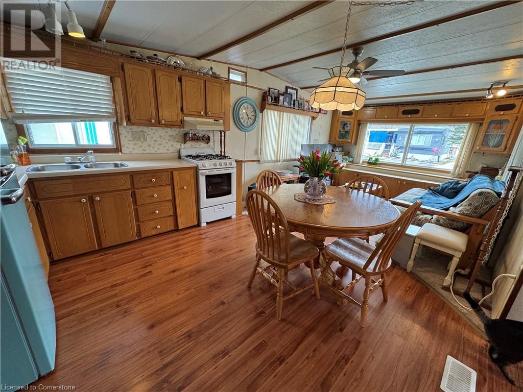 580 Beaver Creek Road Unit# 194, Waterloo, Ontario  N2J 3Z4 - Photo 11 - 40744054