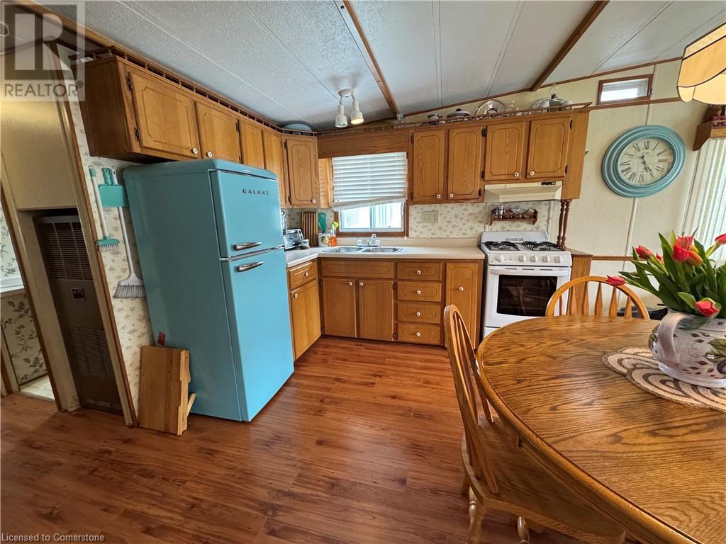580 Beaver Creek Road Unit# 194, Waterloo, Ontario  N2J 3Z4 - Photo 12 - 40744054