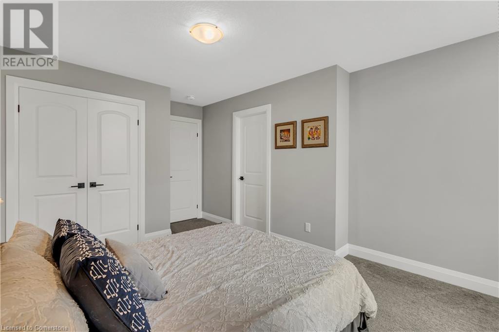 577 Bridgemill Crescent, Kitchener, Ontario  N2A 0K3 - Photo 27 - 40741794