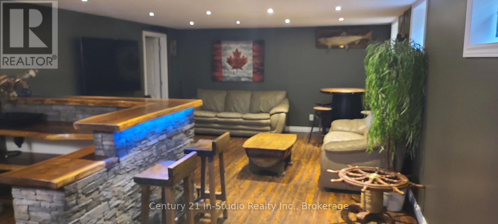 786 8th Street E, Owen Sound, Ontario  N4K 1L9 - Photo 15 - X12238871