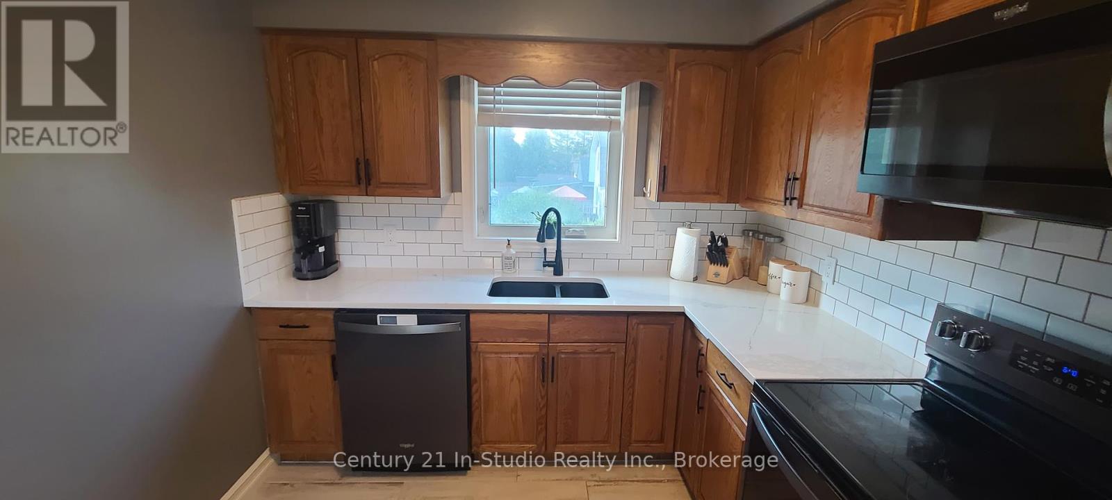 786 8th Street E, Owen Sound, Ontario  N4K 1L9 - Photo 20 - X12238871
