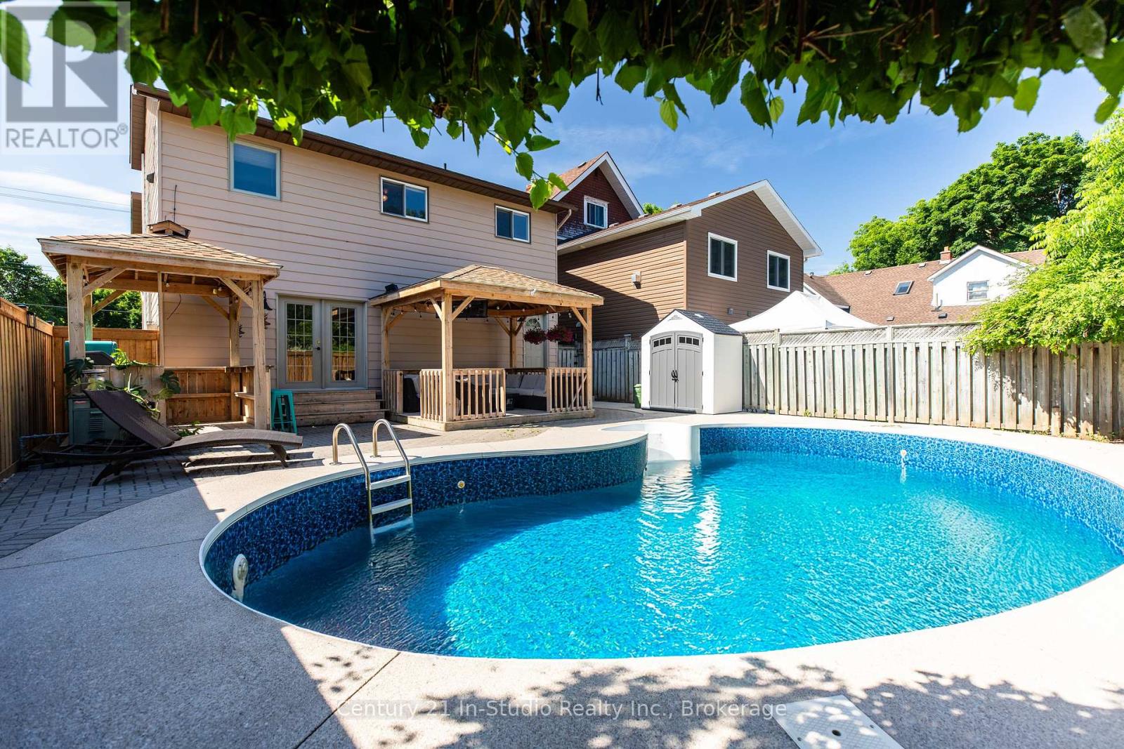 786 8th Street E, Owen Sound, Ontario  N4K 1L9 - Photo 5 - X12238871