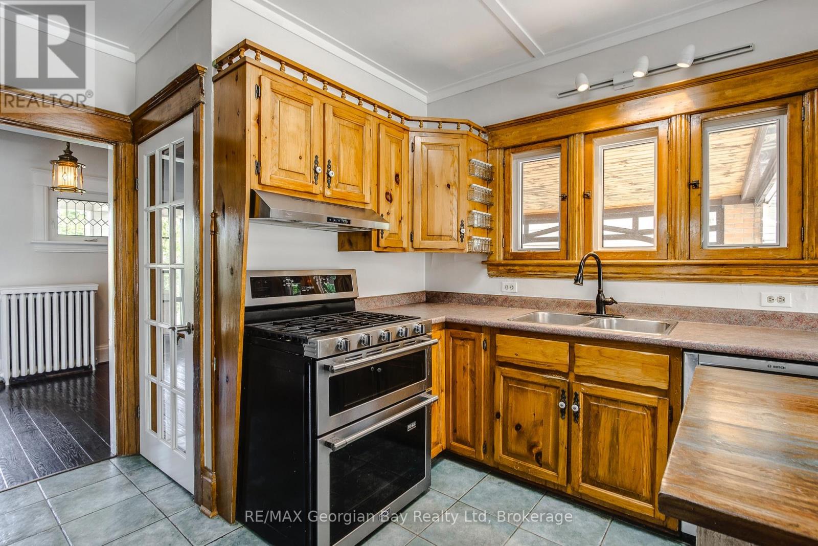 324 Second Street, Midland, Ontario  L4R 3R3 - Photo 16 - S12238904