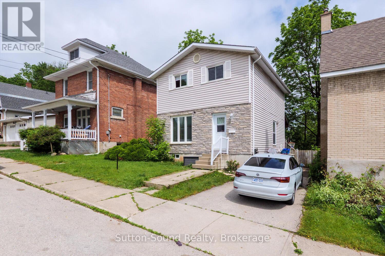 428 11th A Street W, Owen Sound, Ontario  N4K 3T5 - Photo 2 - X12238878