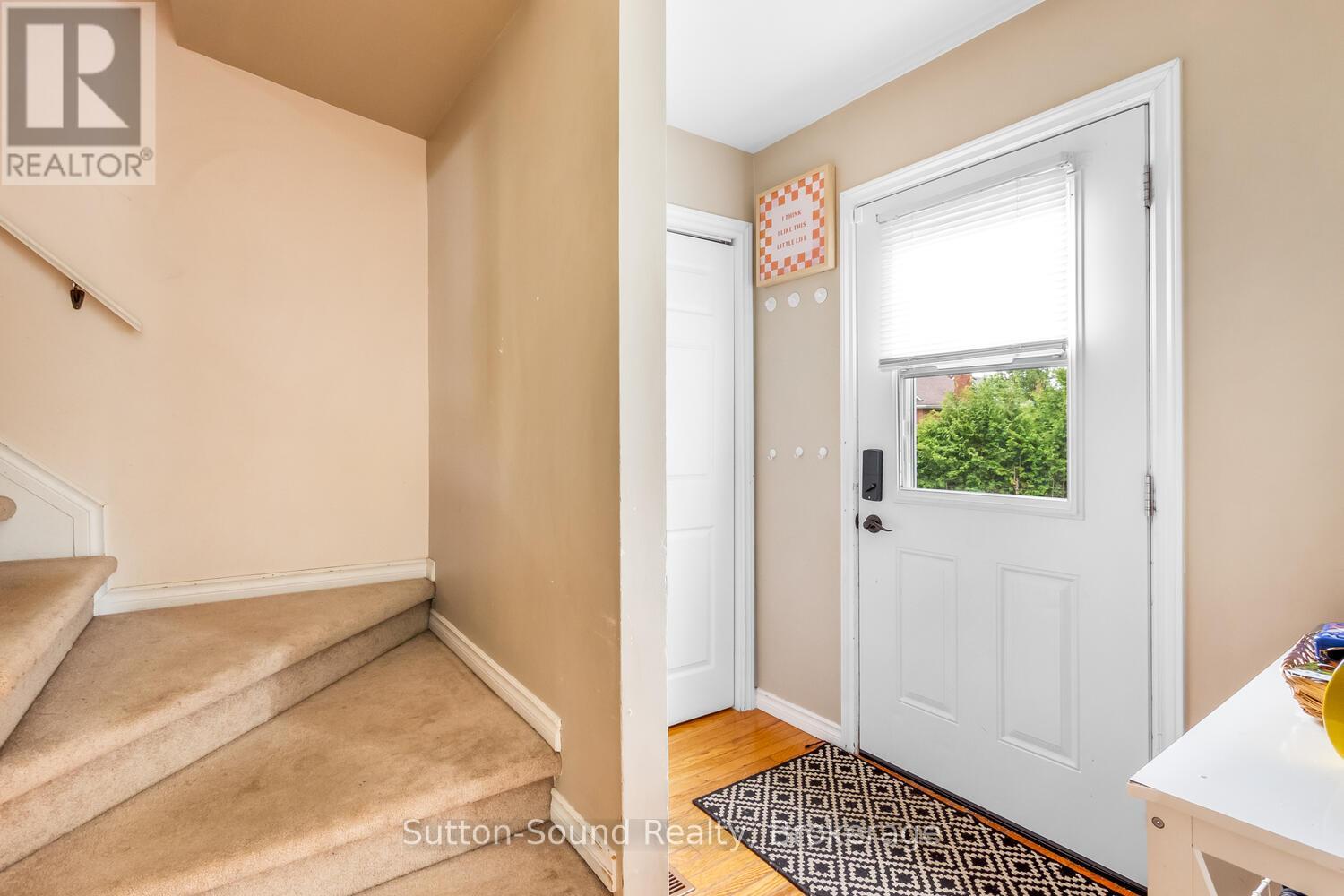 428 11th A Street W, Owen Sound, Ontario  N4K 3T5 - Photo 5 - X12238878