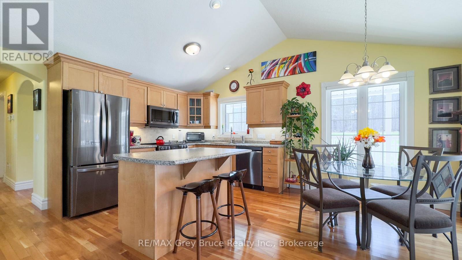 720291 20 Side Road, Chatsworth, Ontario  N0H 1R0 - Photo 11 - X12238942