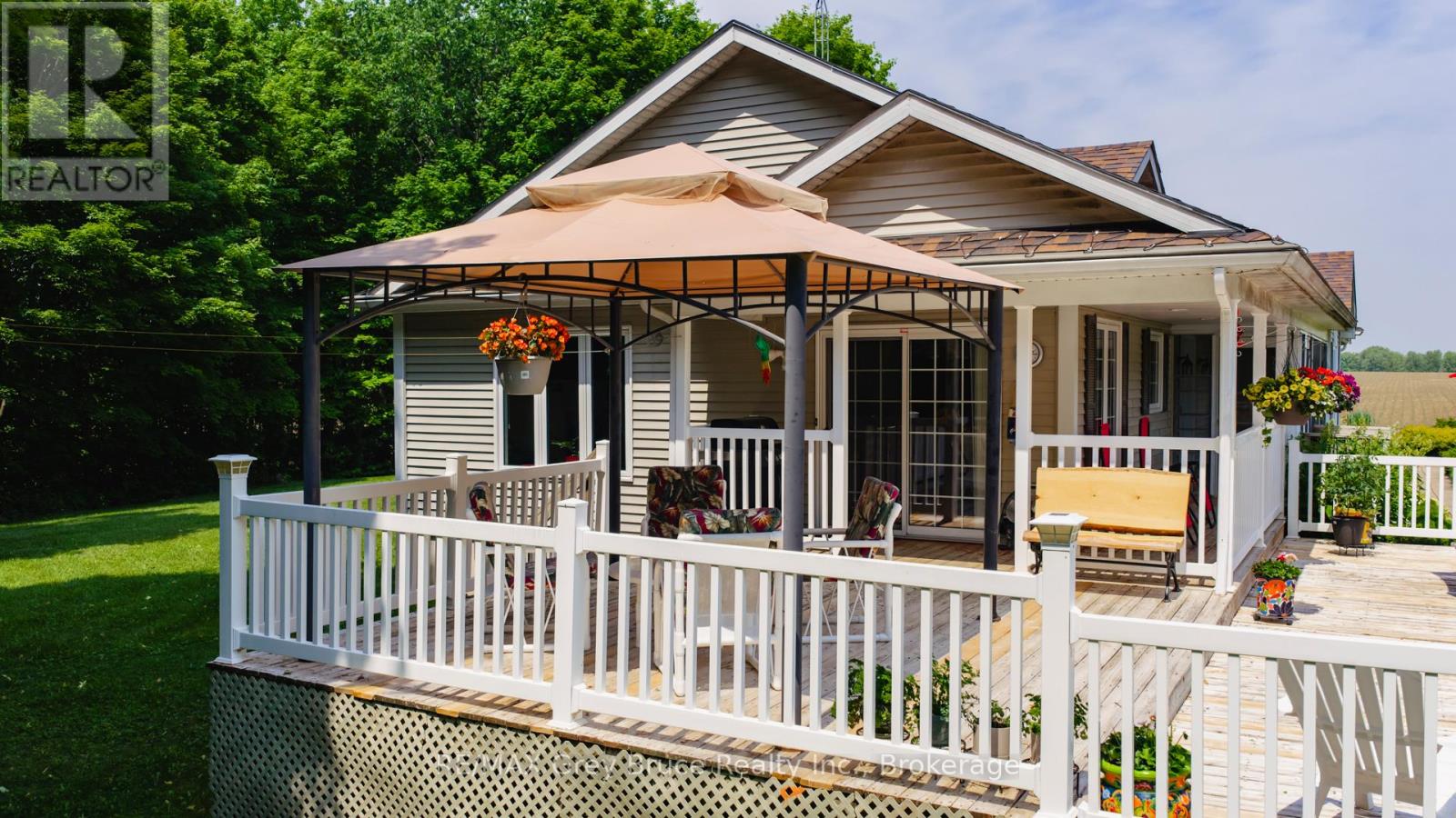 720291 20 Side Road, Chatsworth, Ontario  N0H 1R0 - Photo 4 - X12238942