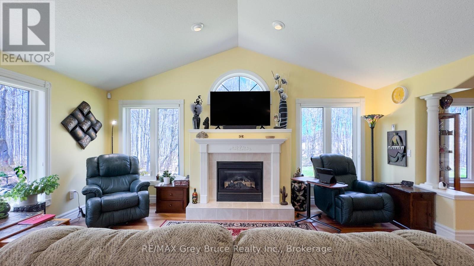 720291 20 Side Road, Chatsworth, Ontario  N0H 1R0 - Photo 9 - X12238942