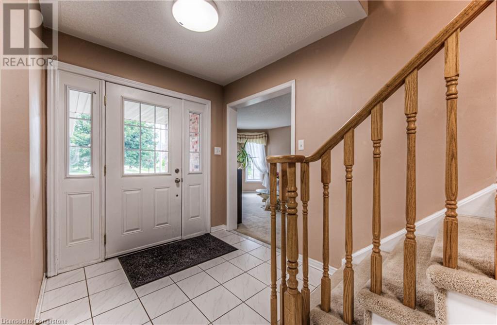 142 Westforest Trail, Kitchener, Ontario  N2N 3B2 - Photo 5 - 40744064
