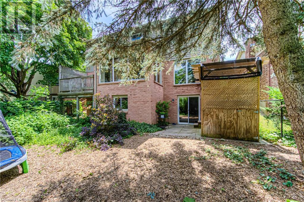 179 Woodbend Crescent, Waterloo, Ontario  N2T 1G9 - Photo 34 - 40742752
