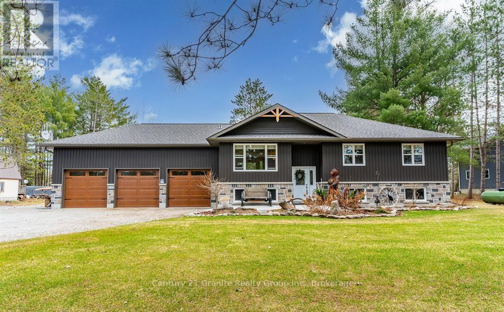 460 BOBCAYGEON ROAD, Minden Hills, Ontario