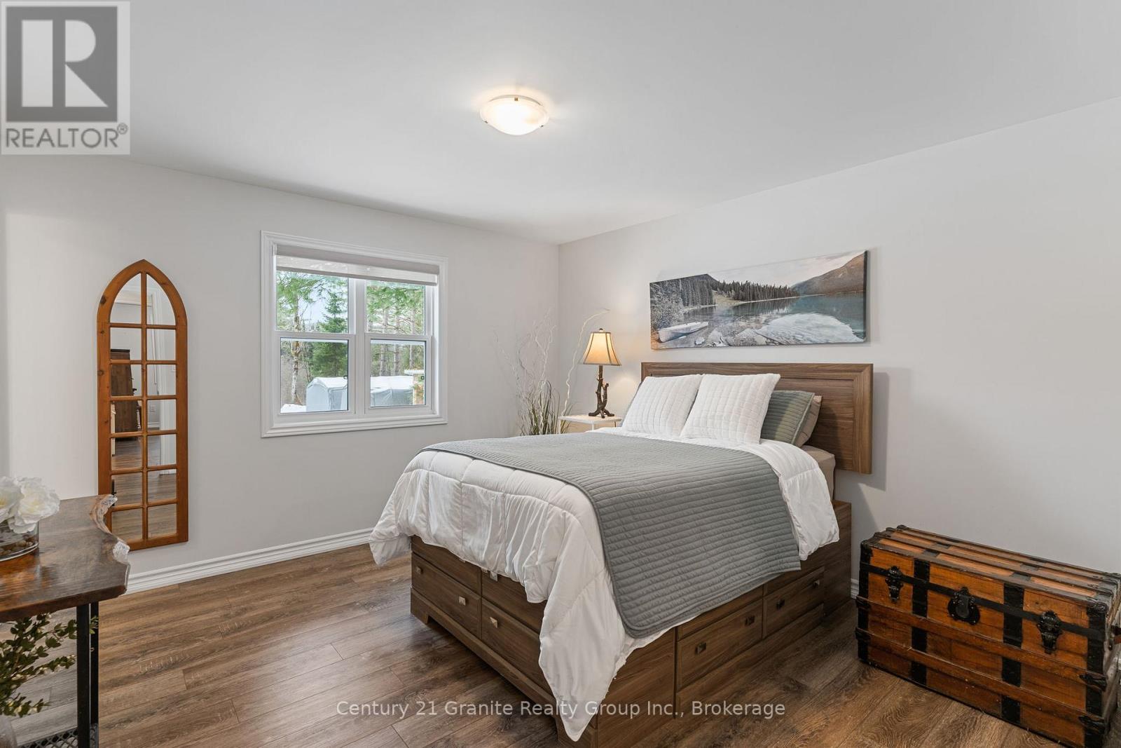 460 Bobcaygeon Road, Minden Hills, Ontario  K0M 2K0 - Photo 15 - X12239093