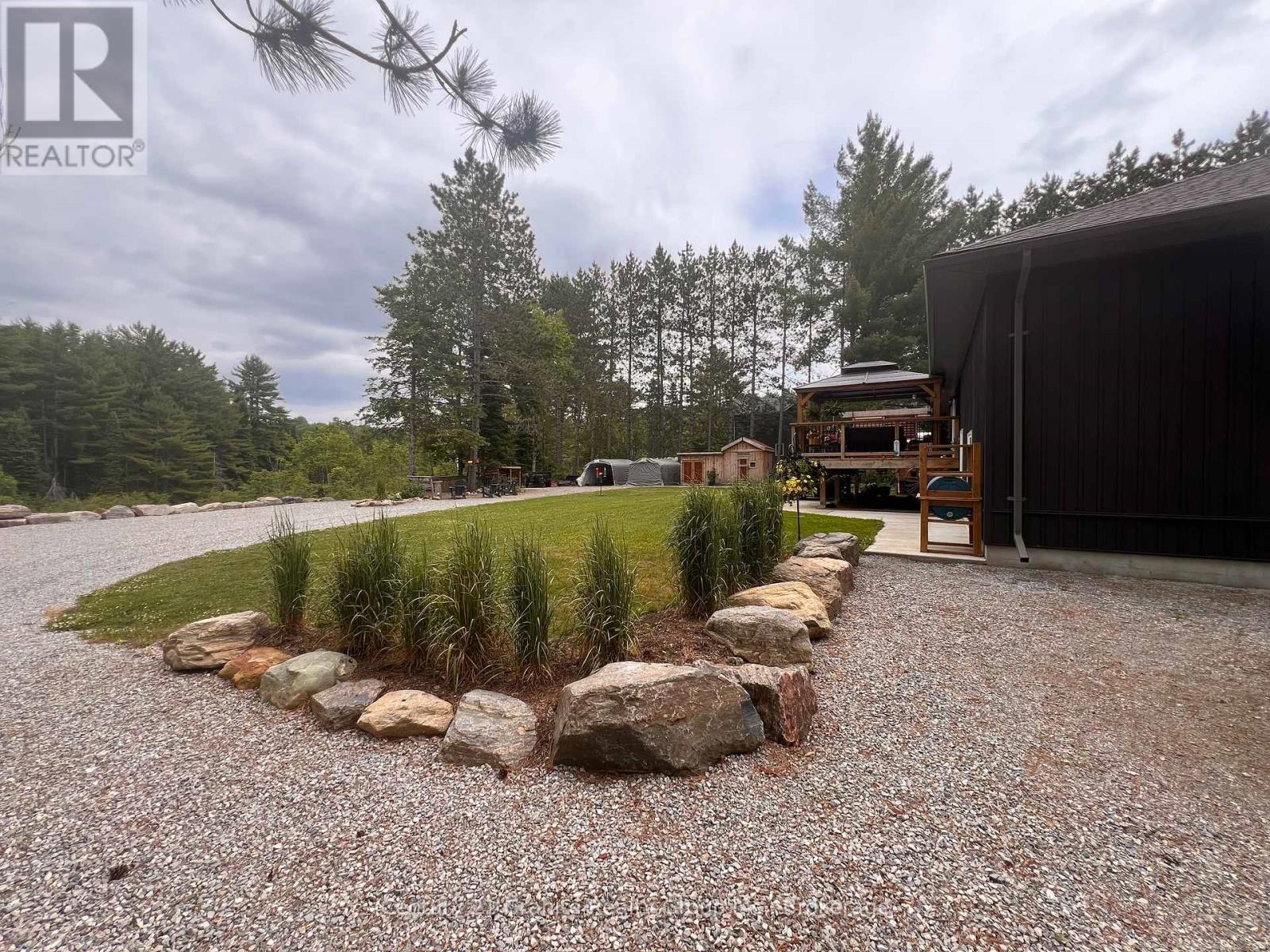 460 Bobcaygeon Road, Minden Hills, Ontario  K0M 2K0 - Photo 40 - X12239093