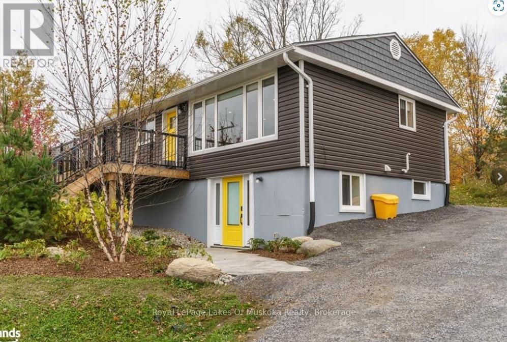 366 Highway 60 Highway, Huntsville, Ontario  P1H 1B5 - Photo 2 - X12239242