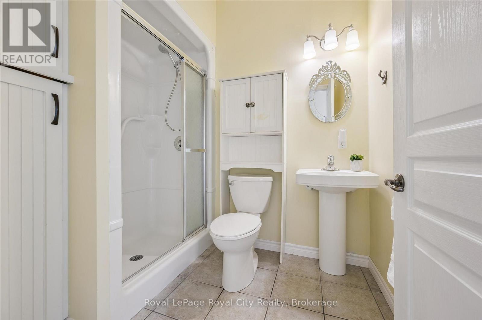 190 Waverley Drive, Guelph, Ontario  N1E 1H4 - Photo 22 - X12239270