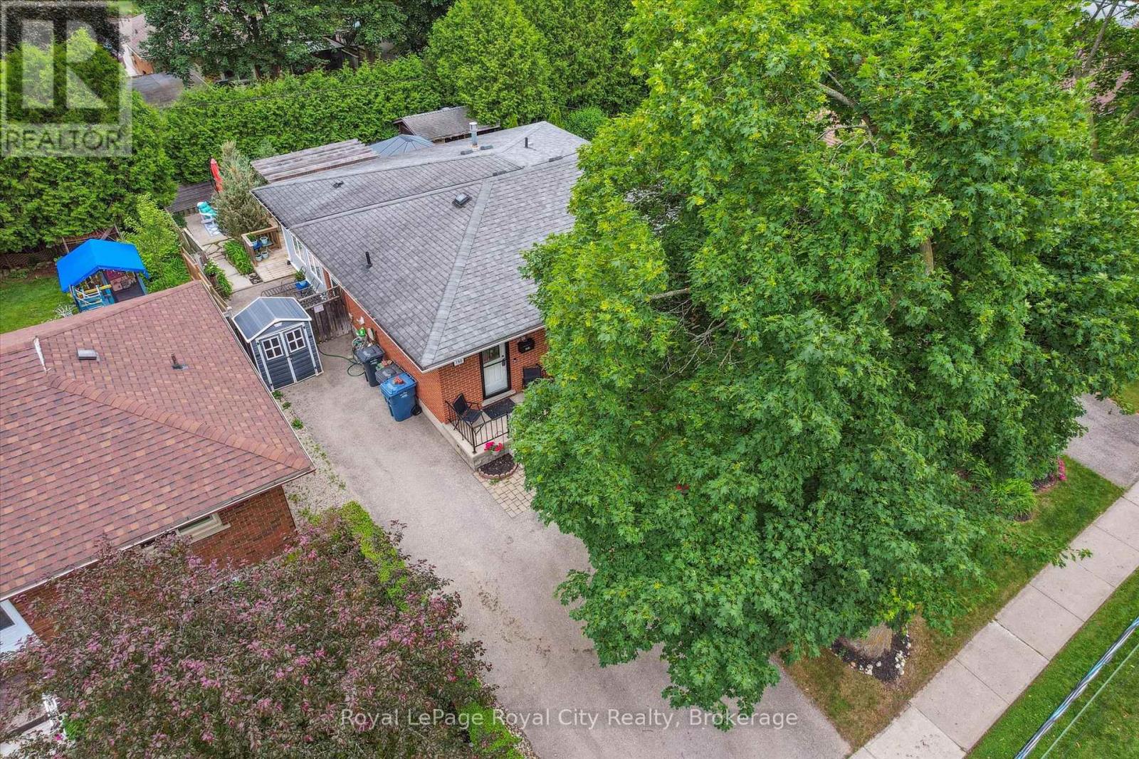 190 Waverley Drive, Guelph, Ontario  N1E 1H4 - Photo 41 - X12239270