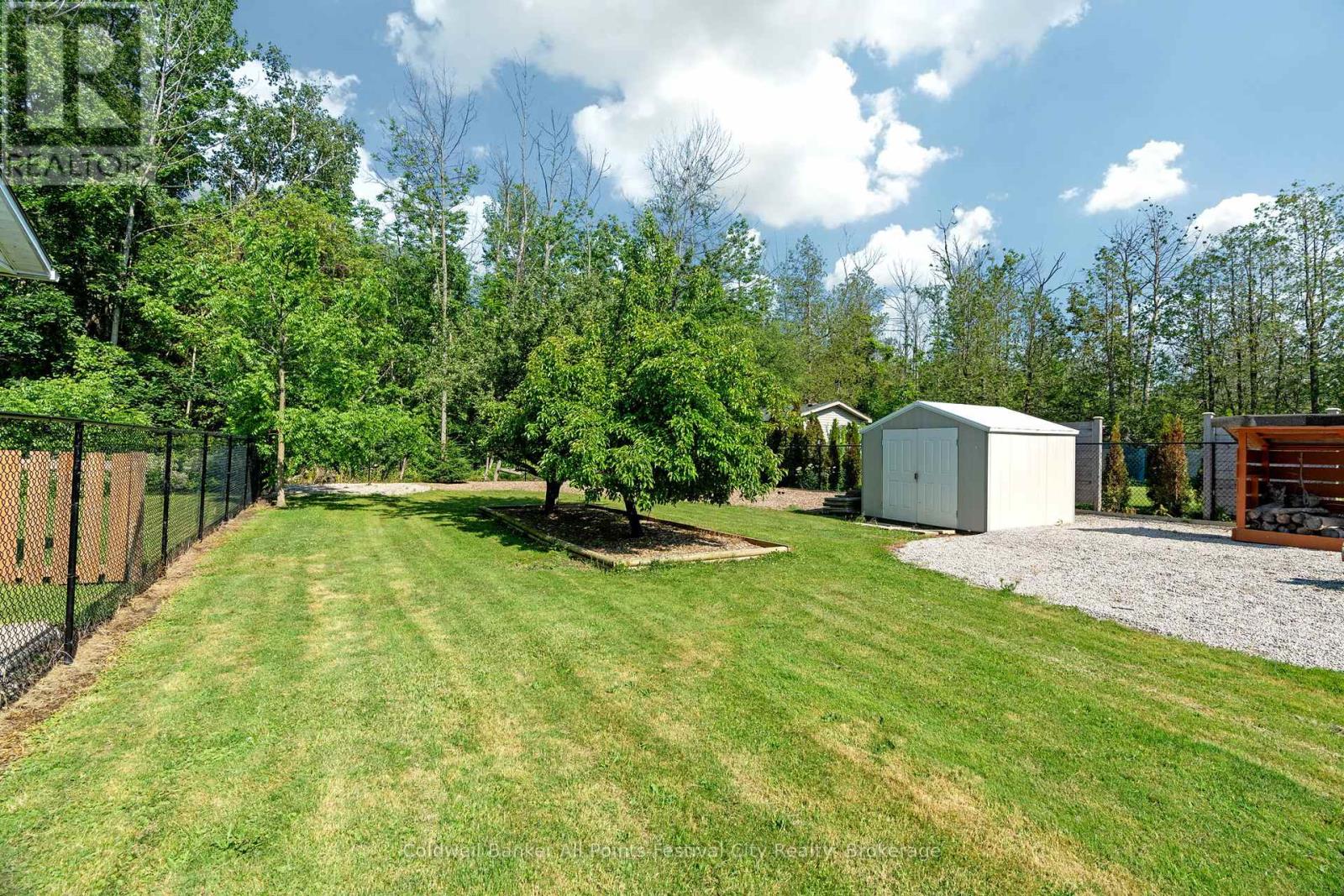 7 Andrews Crescent, Central Huron, Ontario  N7A 3X8 - Photo 31 - X12239314