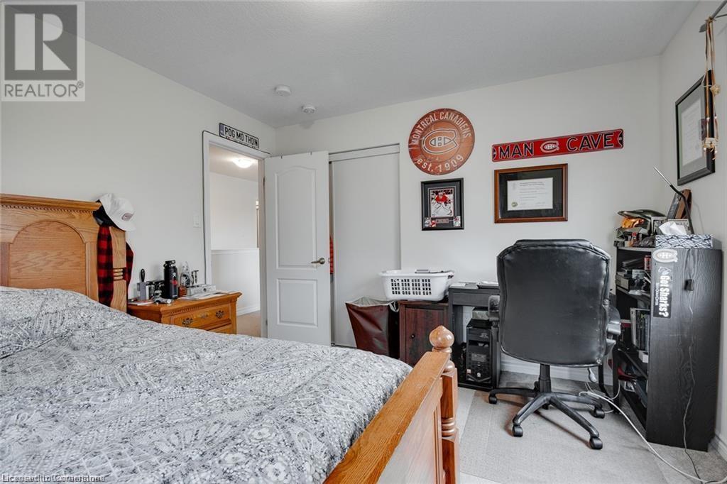 18 Blue Oak Street, Kitchener, Ontario  N2K 0K3 - Photo 29 - 40742805