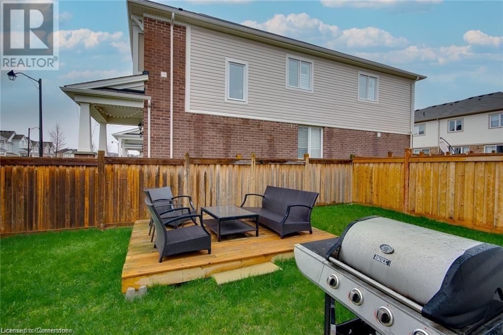 18 Blue Oak Street, Kitchener, Ontario  N2K 0K3 - Photo 30 - 40742805