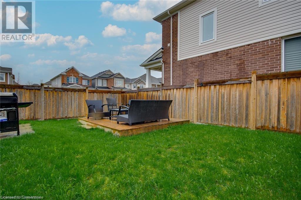 18 Blue Oak Street, Kitchener, Ontario  N2K 0K3 - Photo 31 - 40742805