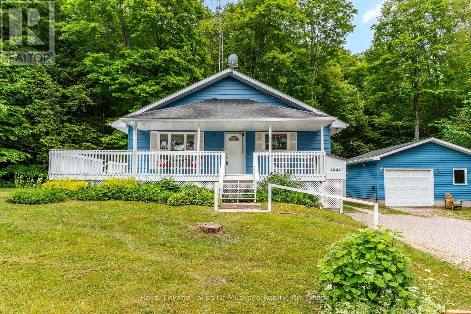 1851 Cedar Lane, Bracebridge, Ontario  P1L 1W9 - Photo 4 - X12239422