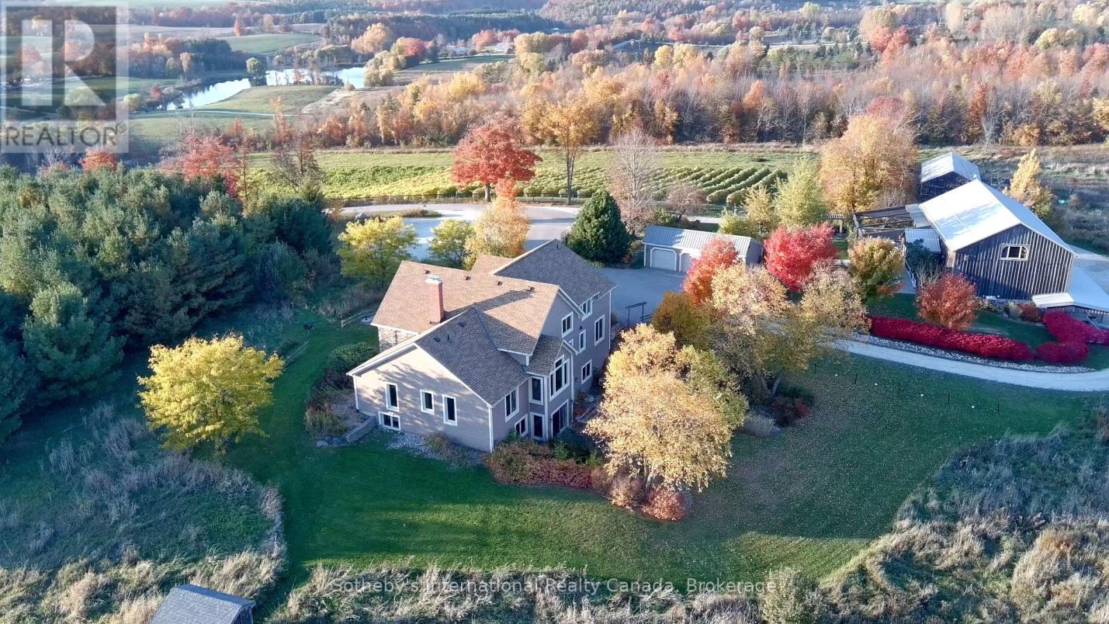 415763 10th Line, Blue Mountains, Ontario  N0H 1J0 - Photo 38 - X12239434