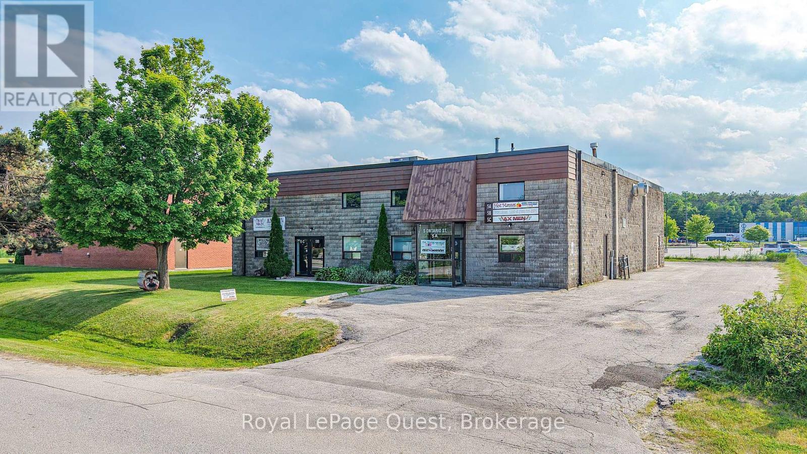 5 ONTARIO STREET, Orillia, Ontario