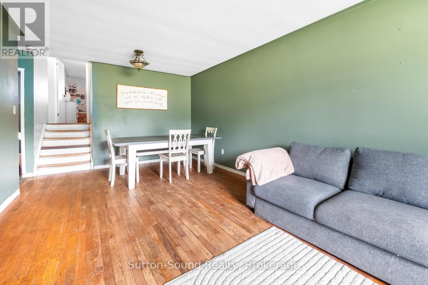 780 Eastwood Drive, Saugeen Shores, Ontario  N0H 2C4 - Photo 5 - X12239550
