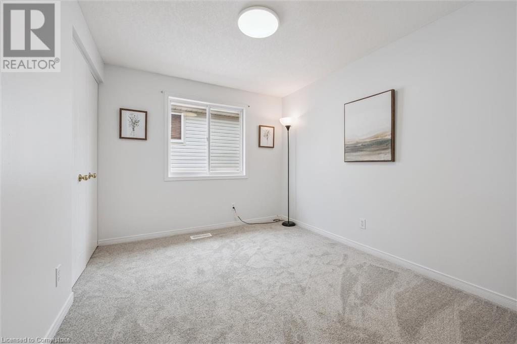 224 Pineland Court, Waterloo, Ontario  N2T 2S3 - Photo 14 - 40734174