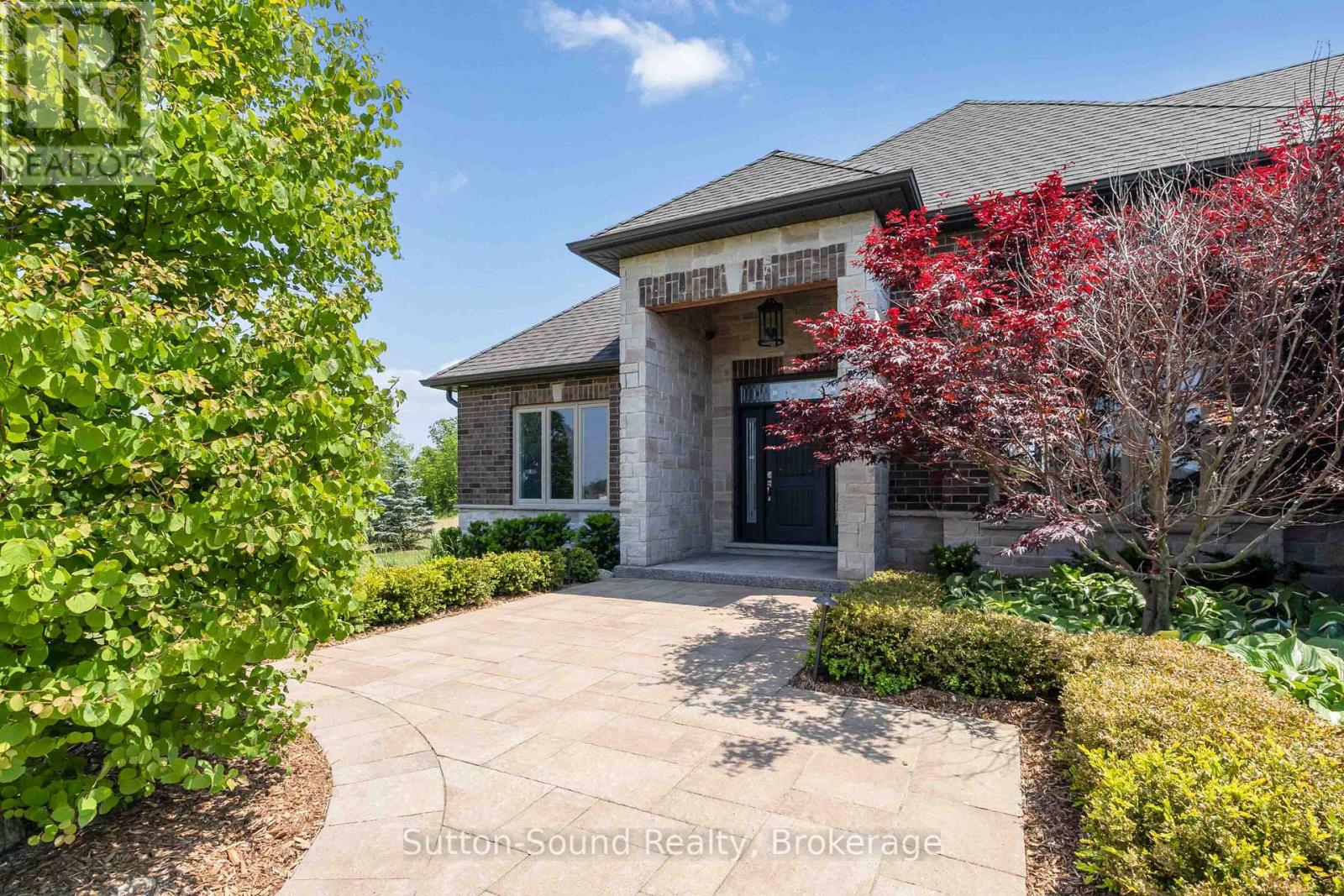 407 Mcbay Road, Brant, Ontario  N3T 5L4 - Photo 13 - X12239748